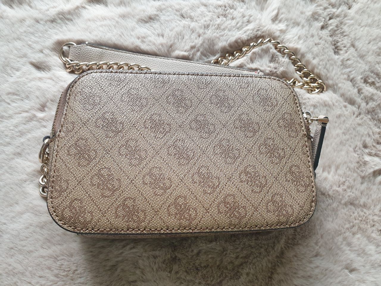 Guess Borse da donna: Sac à main Guess – Nuovo (secondo la descrizione) da noes venduto da kri_g7m6 3