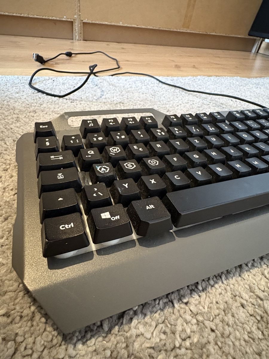 Tastiere: Tastatur – Nuovo (secondo la descrizione) da Oberbipp venduto da Euseli 1