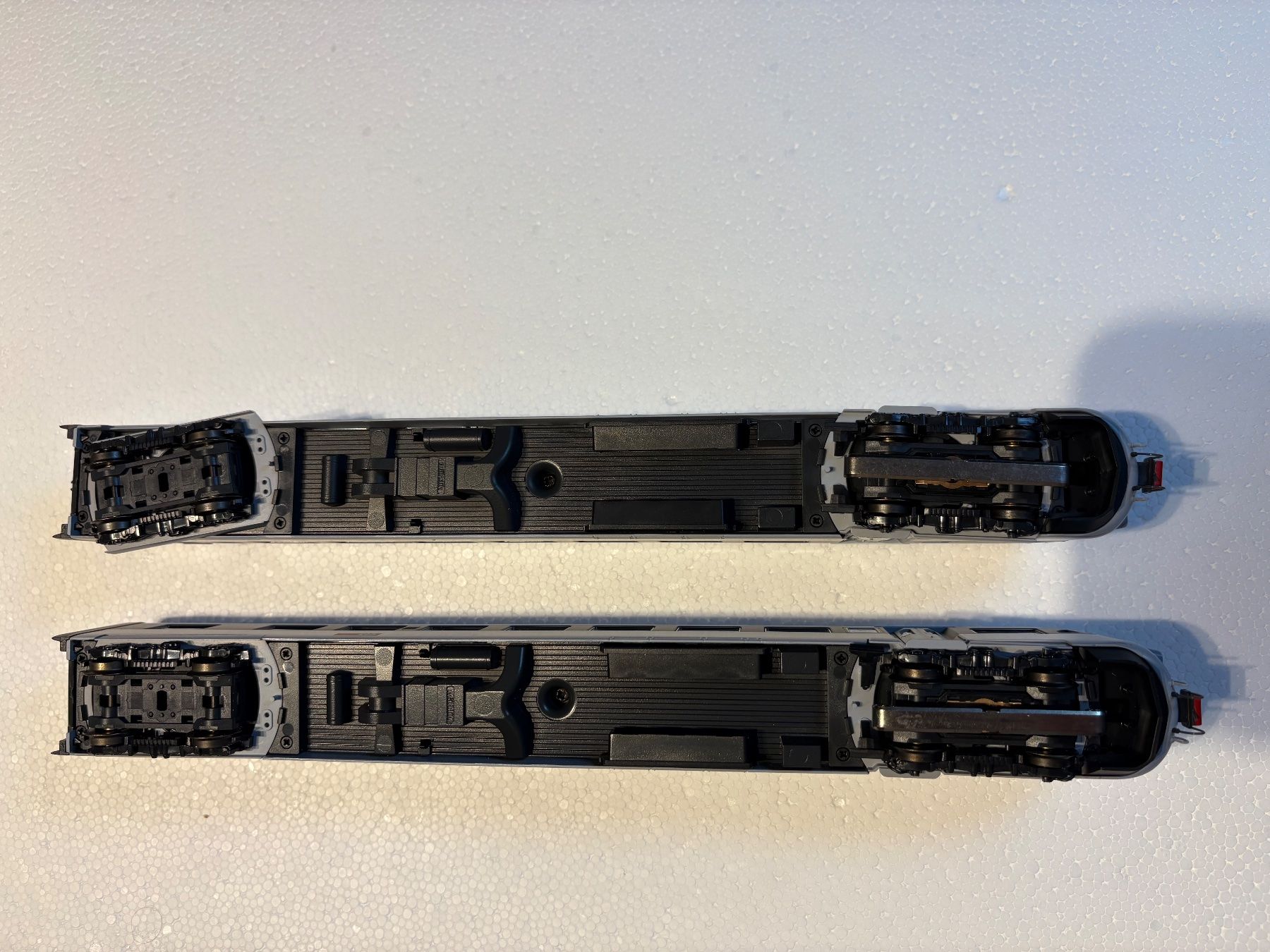 Märklin Modellini di ferrovie: Maerklin 37546 TEE Gris souris 6 éléments – Nuovo e nell'imballaggio originale da Corcelles Payerne venduto da Pierre66 2