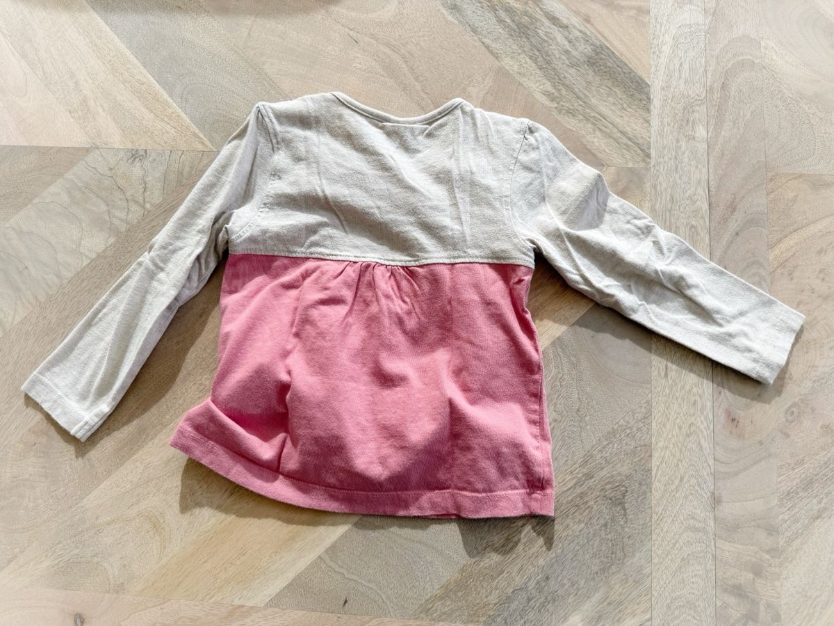 Maglioni & Felpe: Herziges Mädchen Langarm Shirt Gr. 98 – Usato da Eggenwil venduto da Lissi82 4