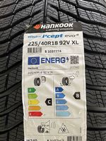 Neu Winterreifen 225/40/18 92V Hankook  