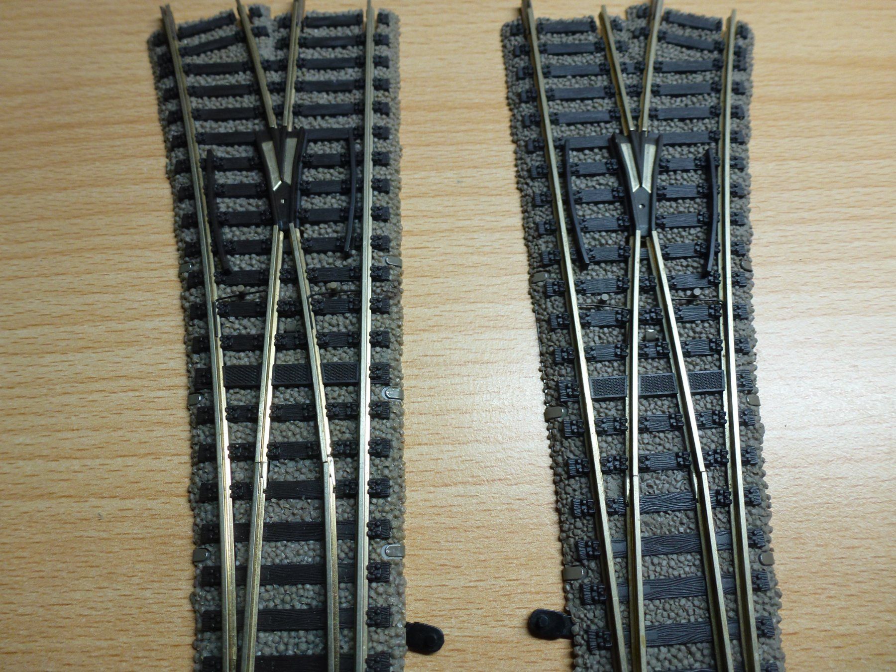 Fleischmann Modelleisenbahnen: Fleischmann H0 Profigleis Weichenset 6140 Links und rechts – Gebraucht aus Hombrechtikon von Se9 2