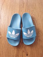 Adidas Adilette, hellblau, Gr. 7 bzw. 38