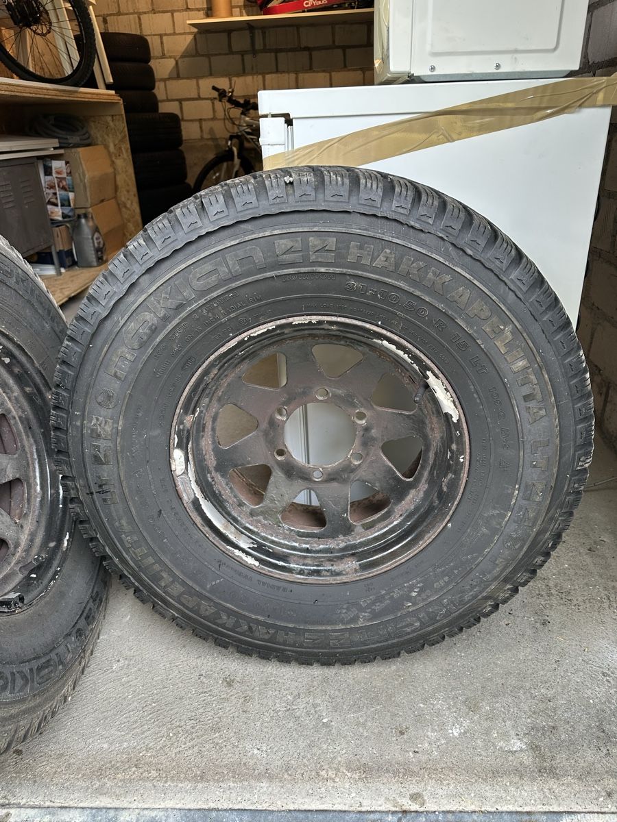 Nissan Cerchioni: Felgen mit Reifen – Usato da Unterkulm venduto da Boris_95 1