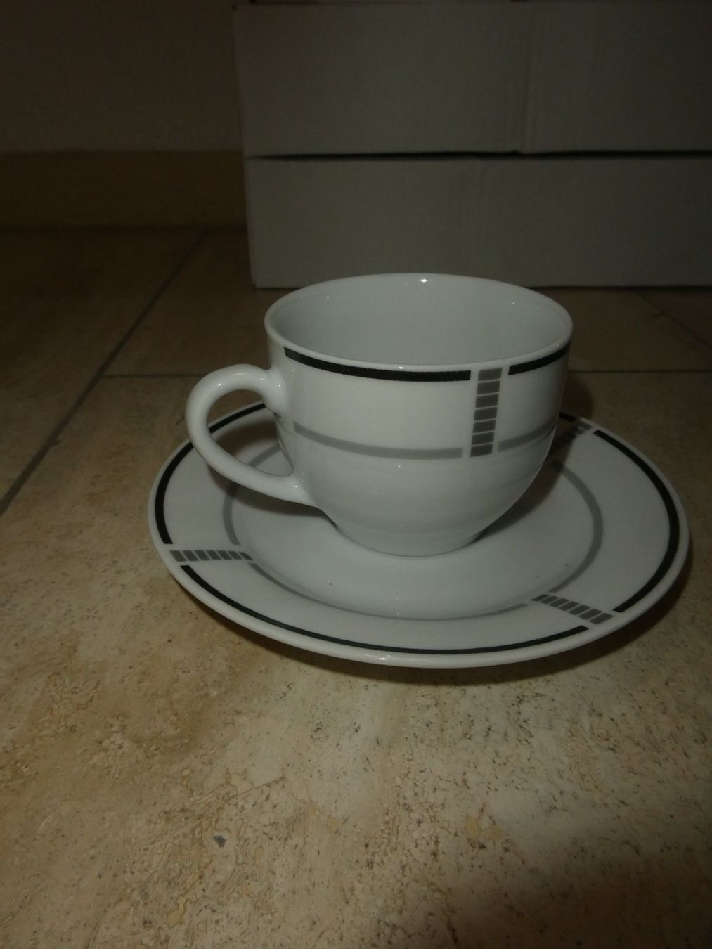 Set di piatti: Geschirr-Set – Usato da Mels venduto da KOSL 5