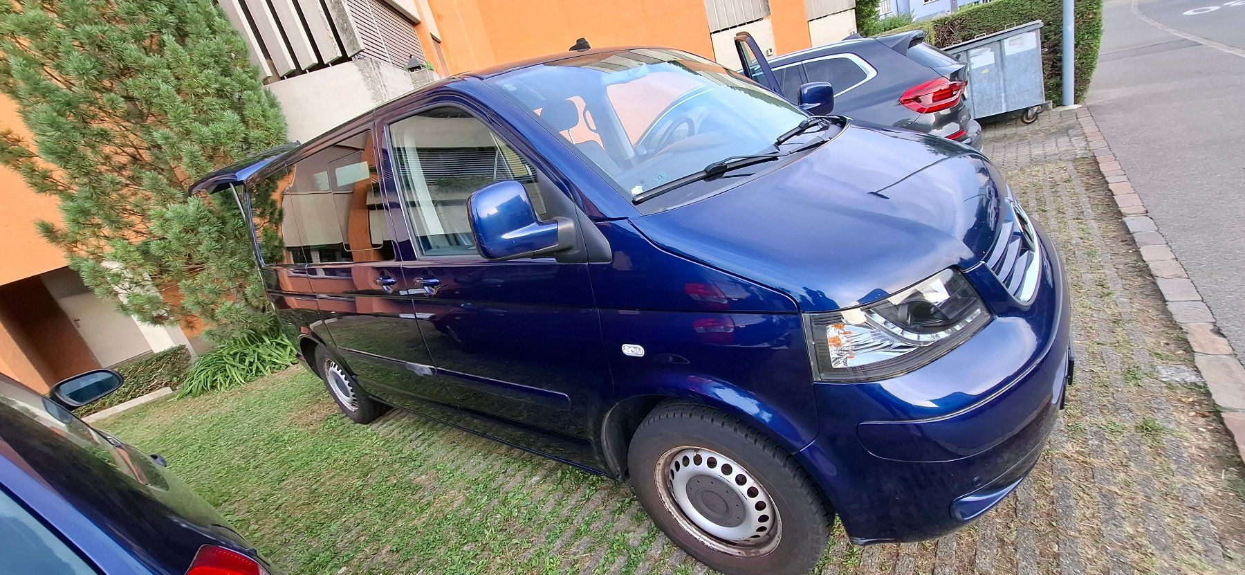 VW Autos: VW T5 Multivan Highline – Defekt aus Bonstetten von Imor0 3