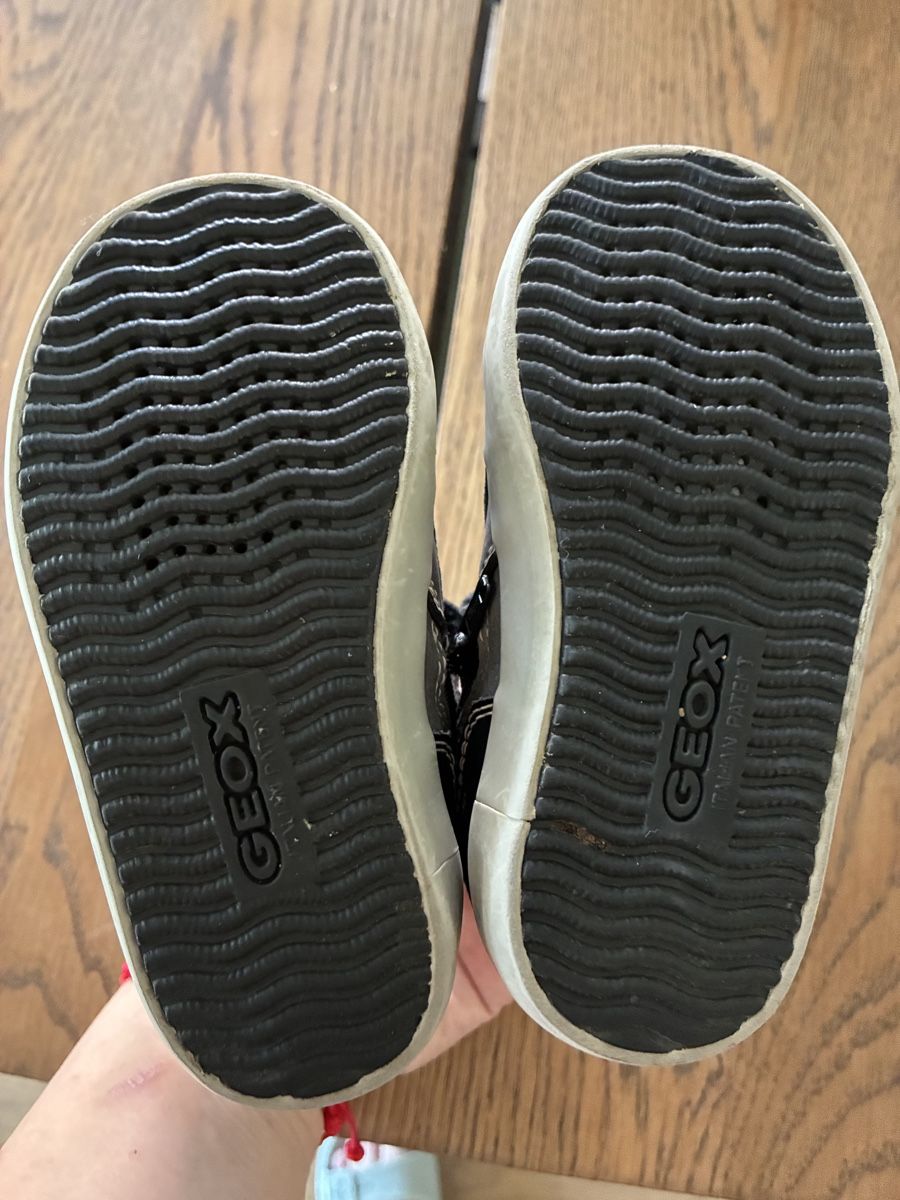 Geox Scarpe per ragazzi: Geox Schuhe Grösse 22  – Usato da Saland venduto da Francyherrera 2