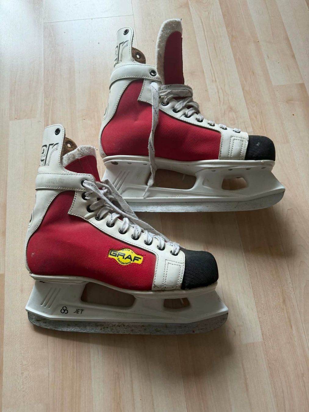 Graf Pattini da ghiaccio: Schilttschuhe Graf – Usato da Dietikon venduto da myr_ym6j 2