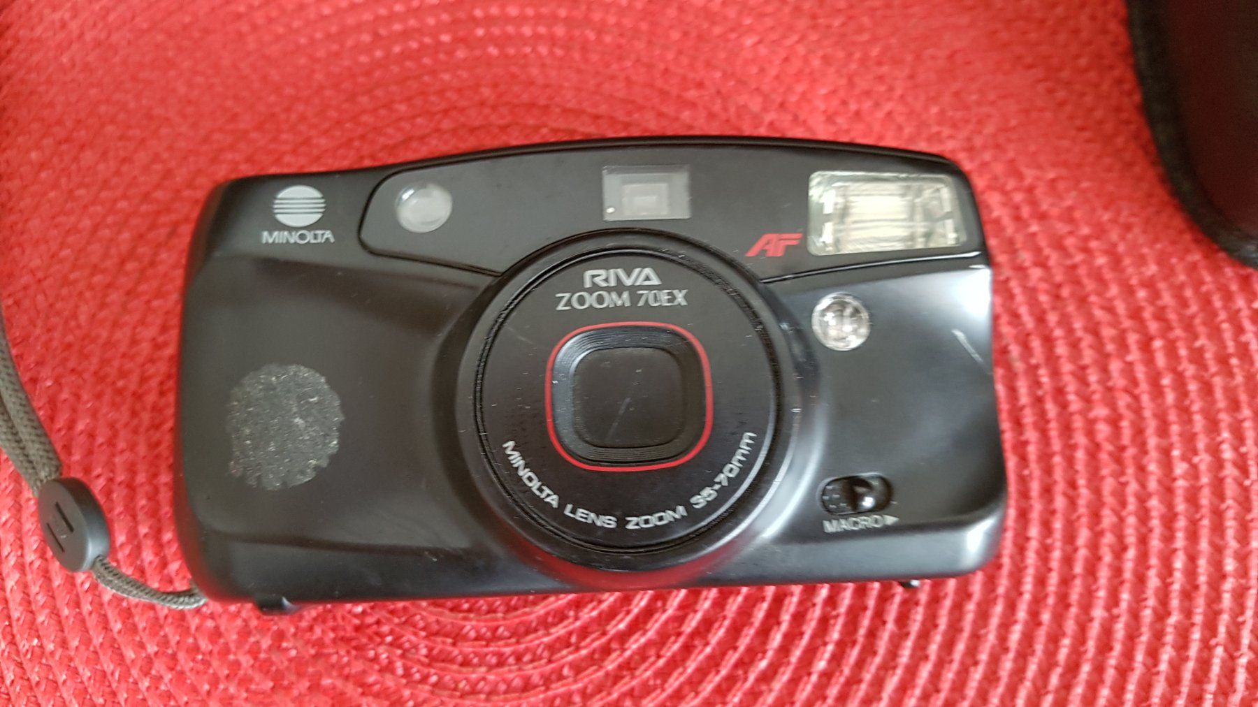 Minolta Kamera: MINOLTA RIVA ZOOM 70EX 35--70mm – Gebraucht aus Biel / bienne von Sarouch9 1
