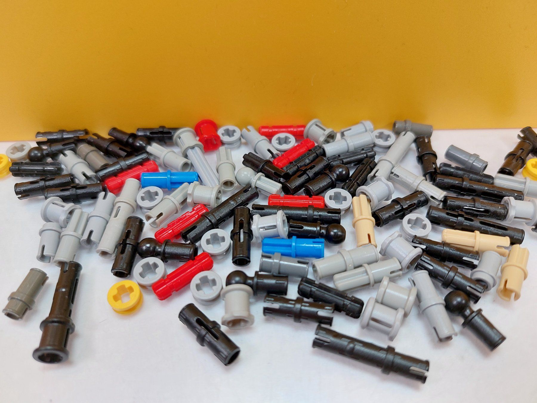 Lego Kit di costruzioni: LEGO Technic Ersatzteile - Kleinstteile – Usato da St.Gallen venduto da TinasBauundSpiel 3