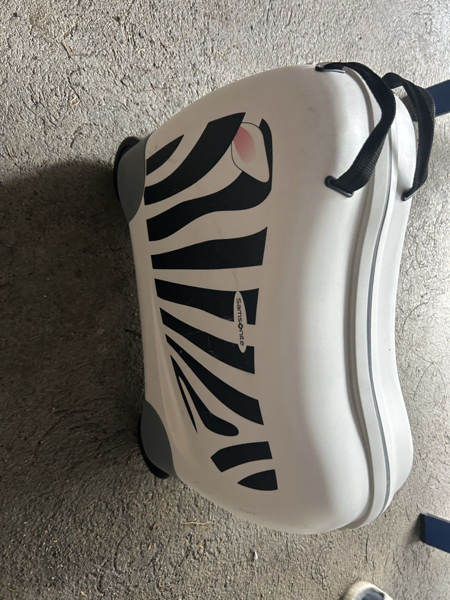 Reisekoffer: Samsonite Kinderkoffer Ride-On Zebra – Gebraucht aus Emmenbrücke von Nas83 2
