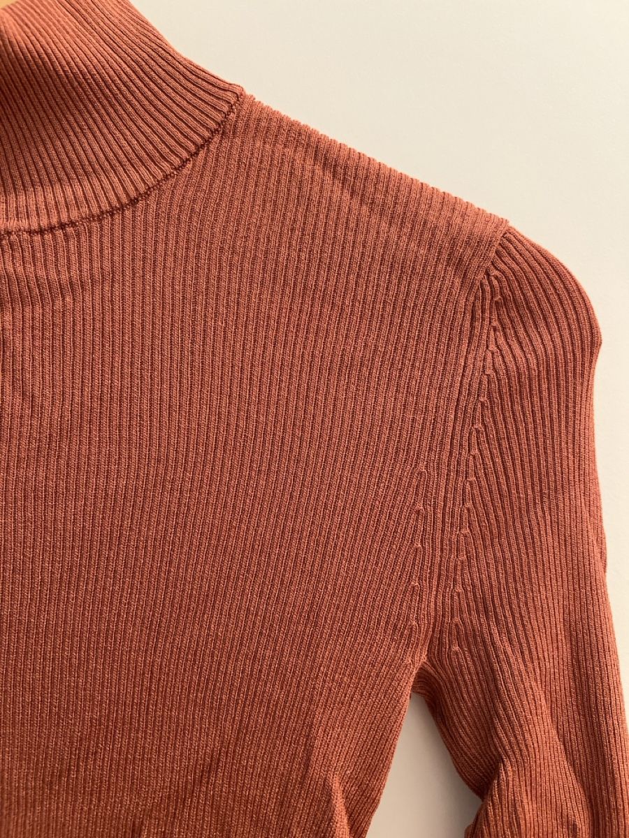 Top: Pennyblack Rollkragenpullover in Rostorange – Usato da Zug venduto da volpo0036 1