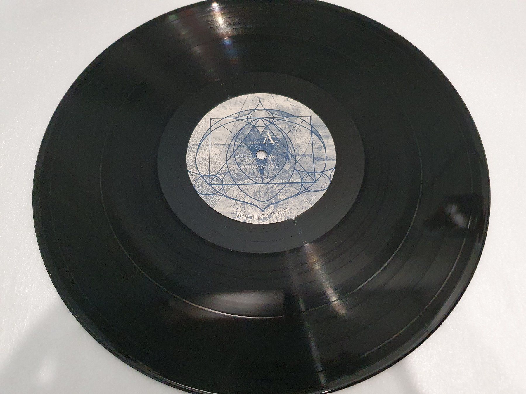 Schallplatten: Tribal Drift – Priority Shift ... A Bridge In Time (Drum) – Gebraucht aus Uster von Vinyl-Leidenschaft 2