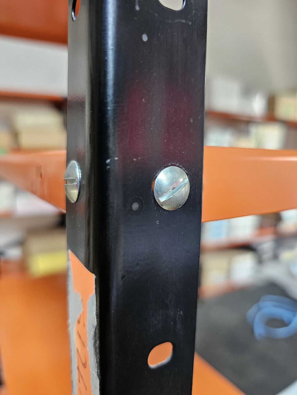 Scaffali: 7 robuste Werkstattregale – Usato da Meisterschwanden venduto da Hummer21 4