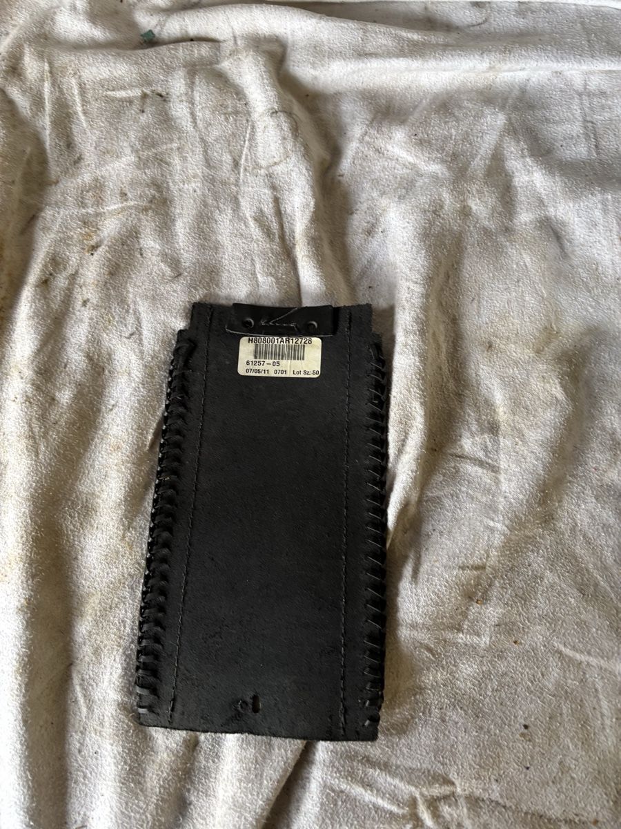 Harley-Davidson Tutti i ricambio per moto: Harley Davidson Tank Panel 61257-05 – Usato da Schötz venduto da Harley35 1
