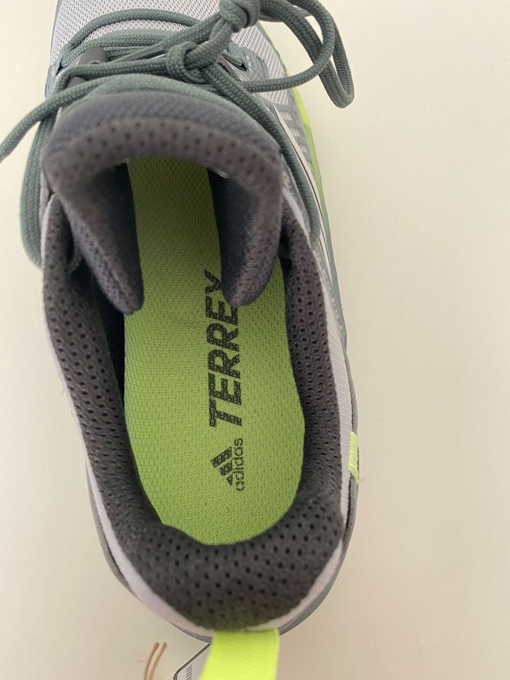 Adidas Scarpe da donna: Adidas Terrex Trekkingschuh Damen 38 2/3 – Nuovo e nell'imballaggio originale da Luzern venduto da falena01 8