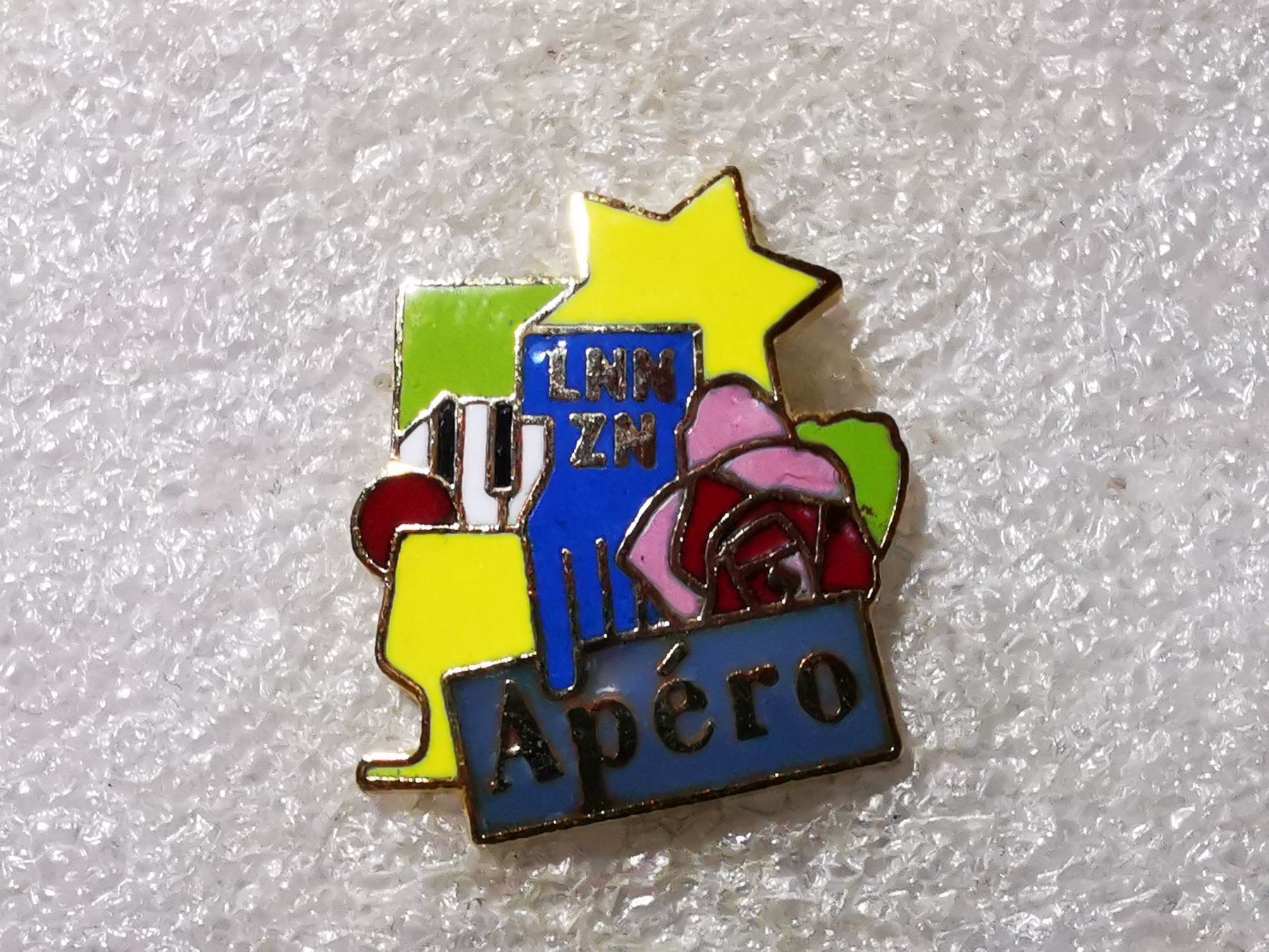 Placchette & Badge: Ansteckpin 79: LNN – Usato da Oppligen venduto da Pin-Fall-Shop