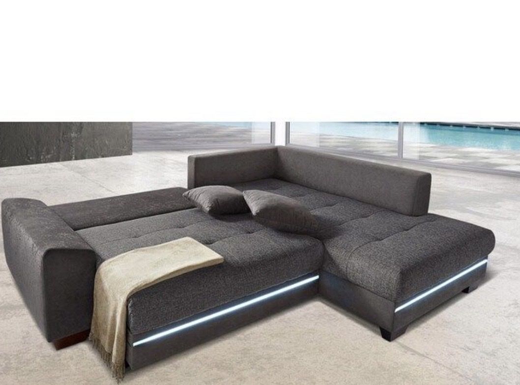 Divani: Ecksofa mit LED und Bettfunktion + Bettkasten+Hocker – Nuovo e nell'imballaggio originale da Sevelen venduto da Stopglobal. 1