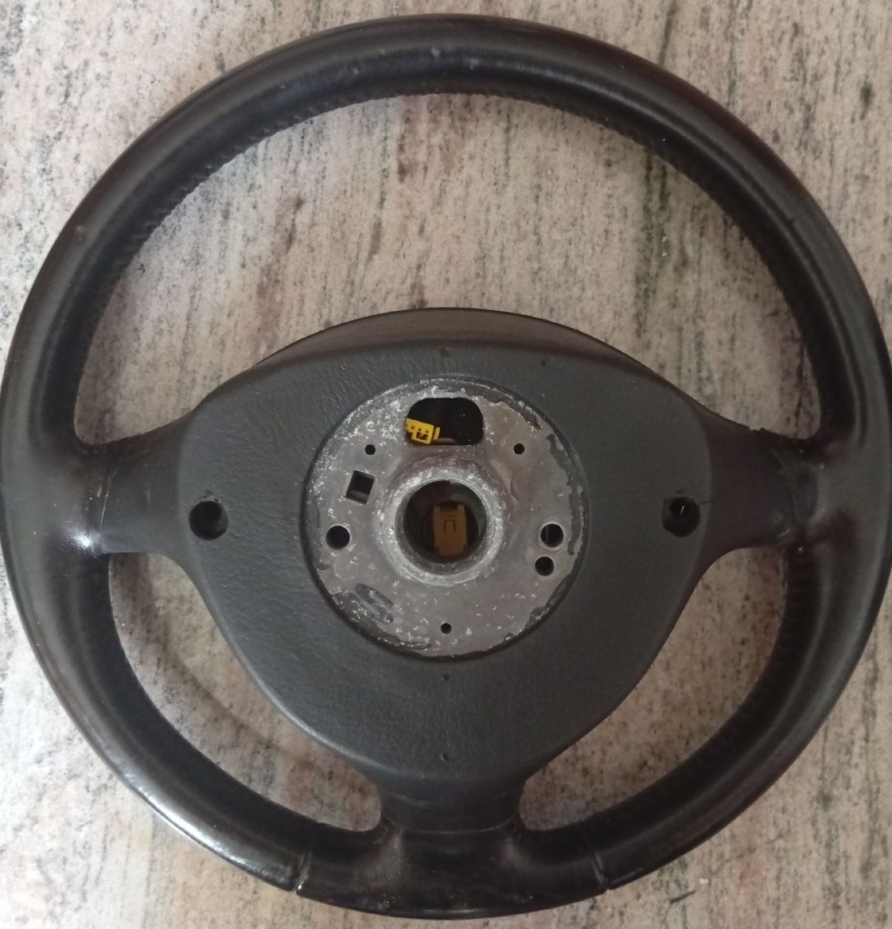 VW Tutti pezzi di ricambio auto: VW Lenkrad  – Difettoso da Recherswil venduto da Esox122 1