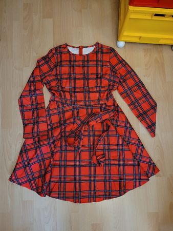 Kleid gr. M neu!