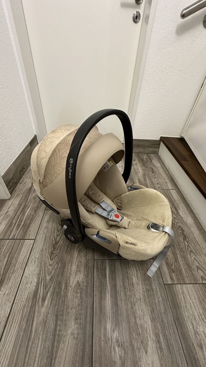 Cybex Seggiolini per auto: CYBEX Platinum, Cloud T i-Size, Farbe: Nude Beige – Nuovo (secondo la descrizione) da Oetwil am See venduto da Bigrico