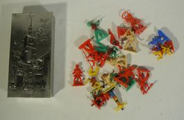 Spielzeugfiguren Cowboys Indianer Konvolutmit Box 2