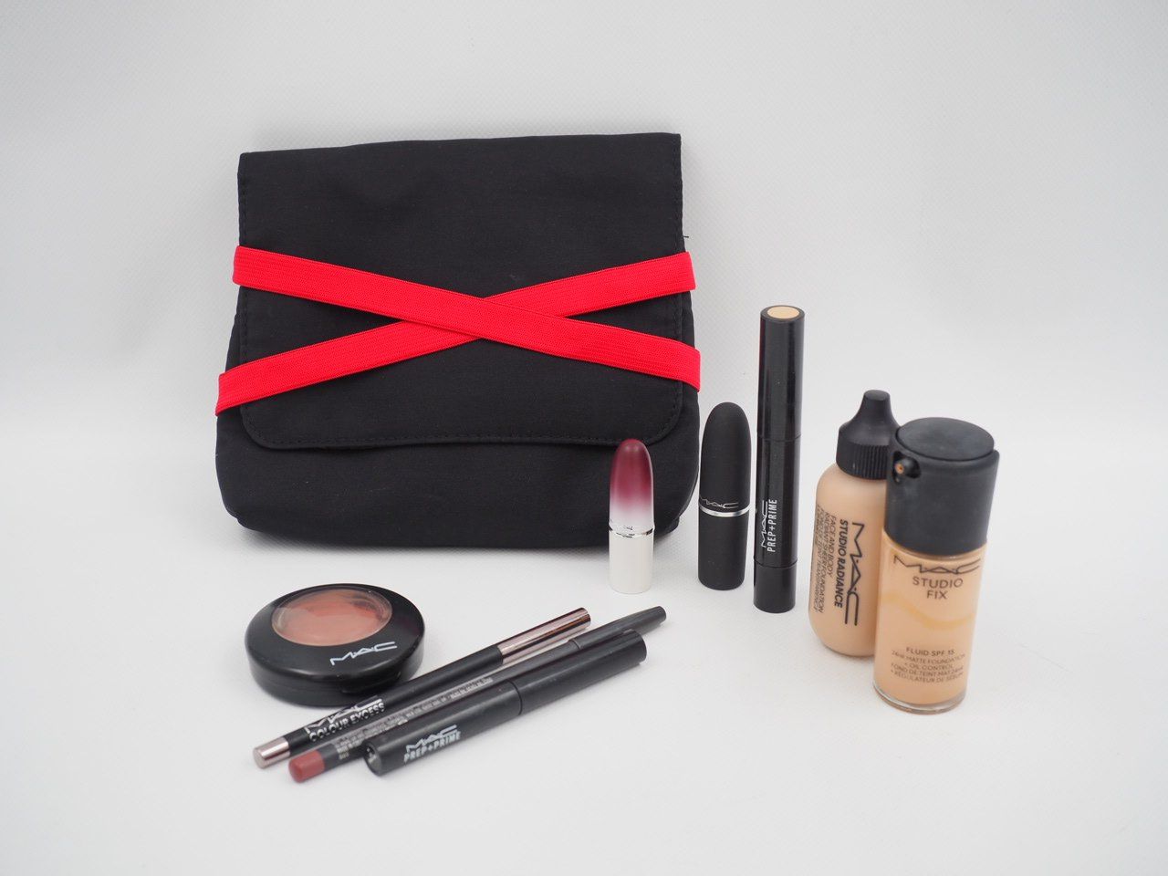 Mac Cosmetics Make-up: MAC COSMETICS Makeup Set (26091413PL) – Usato da Zürich venduto da fundsachenverkauf
