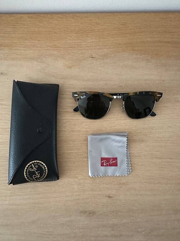 Ray-Ban Occhiali & Lenti: Ray Ban Clubmaster Sonnenbrille – Usato da Wallisellen venduto da Michelle06