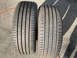 Pneus été Barum 215 55 R18, excellent profil, 2 pièces