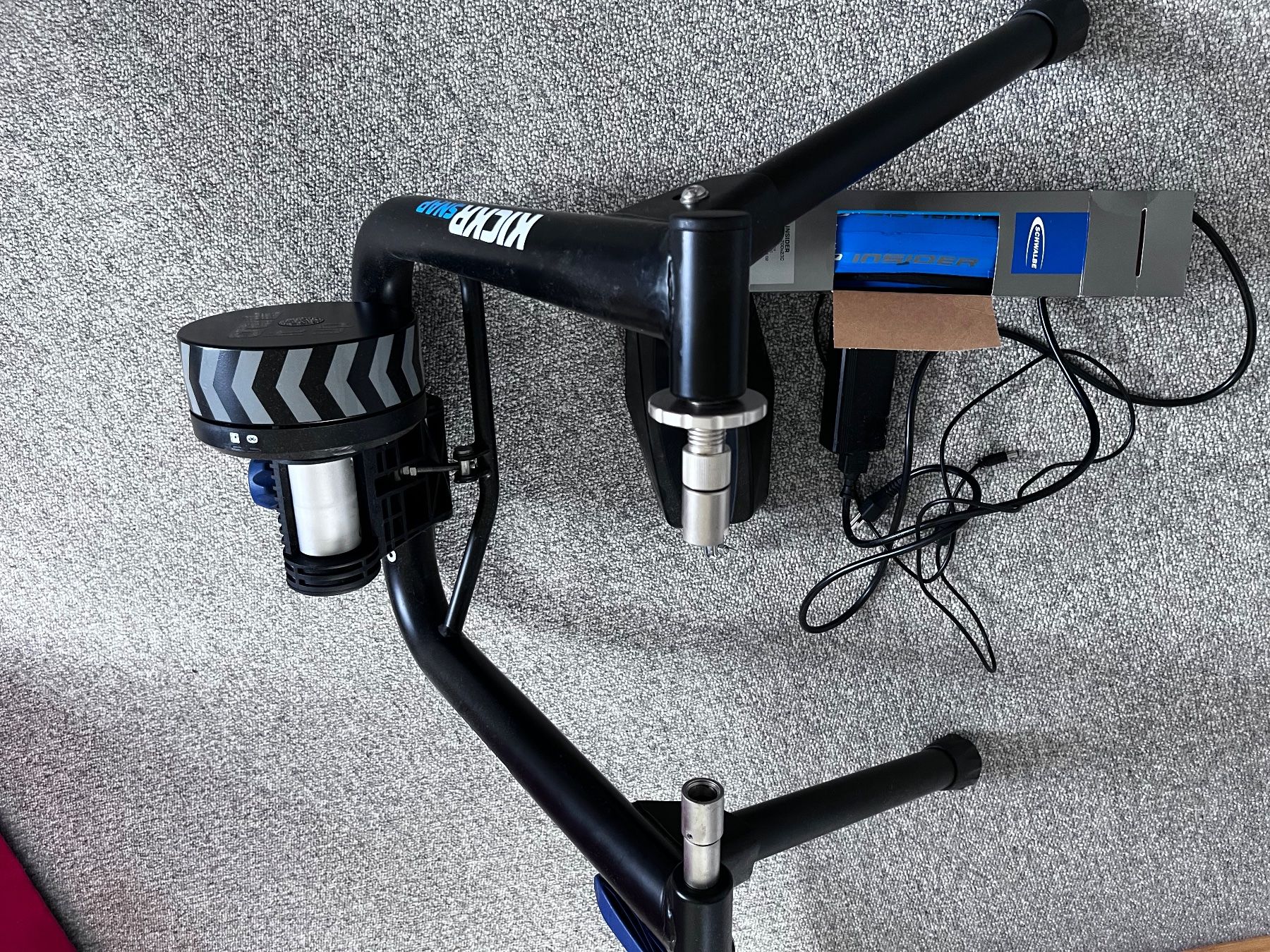 Wahoo Hometrainer: Wahoo KICKR SNAP Rollentrainer inkl. Zubehör – Gebraucht aus Horn von JoeyJacomet