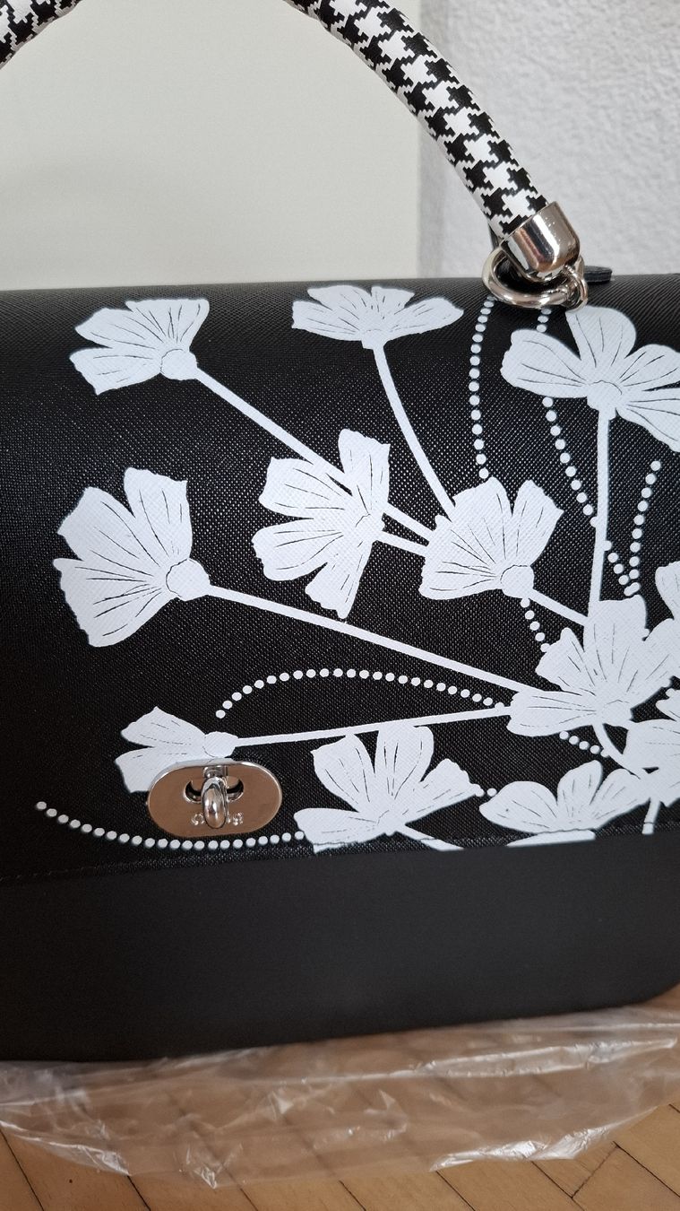 Obag Borse da donna: obag queen – Usato da Schwarzenbach SG venduto da LoveBag 1