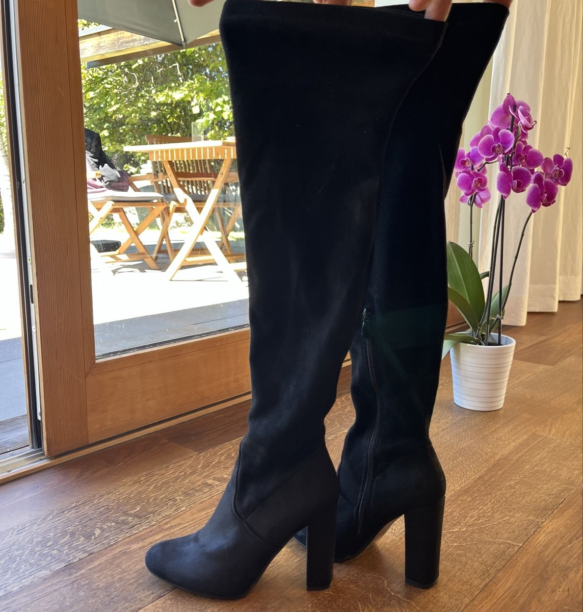 Scarpe da donna: Hohen Stiefeln Gr. 38 Schwarz  – Usato da Cunter venduto da tiramisuuu_ 1