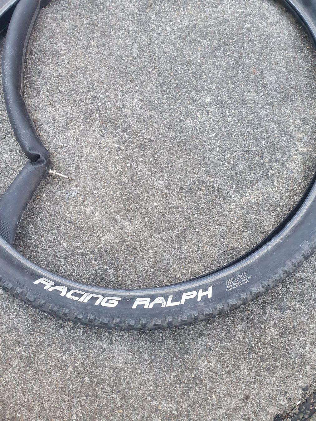Pezzi di ricambio: Schwalbe Racing Ralph 2Stk. 26 x 2.25 – Usato da Münchenstein venduto da Clairejessica 5