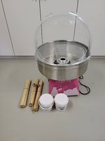 Grosse Zuckerwattemaschine mit Haube Kauf oder Miete