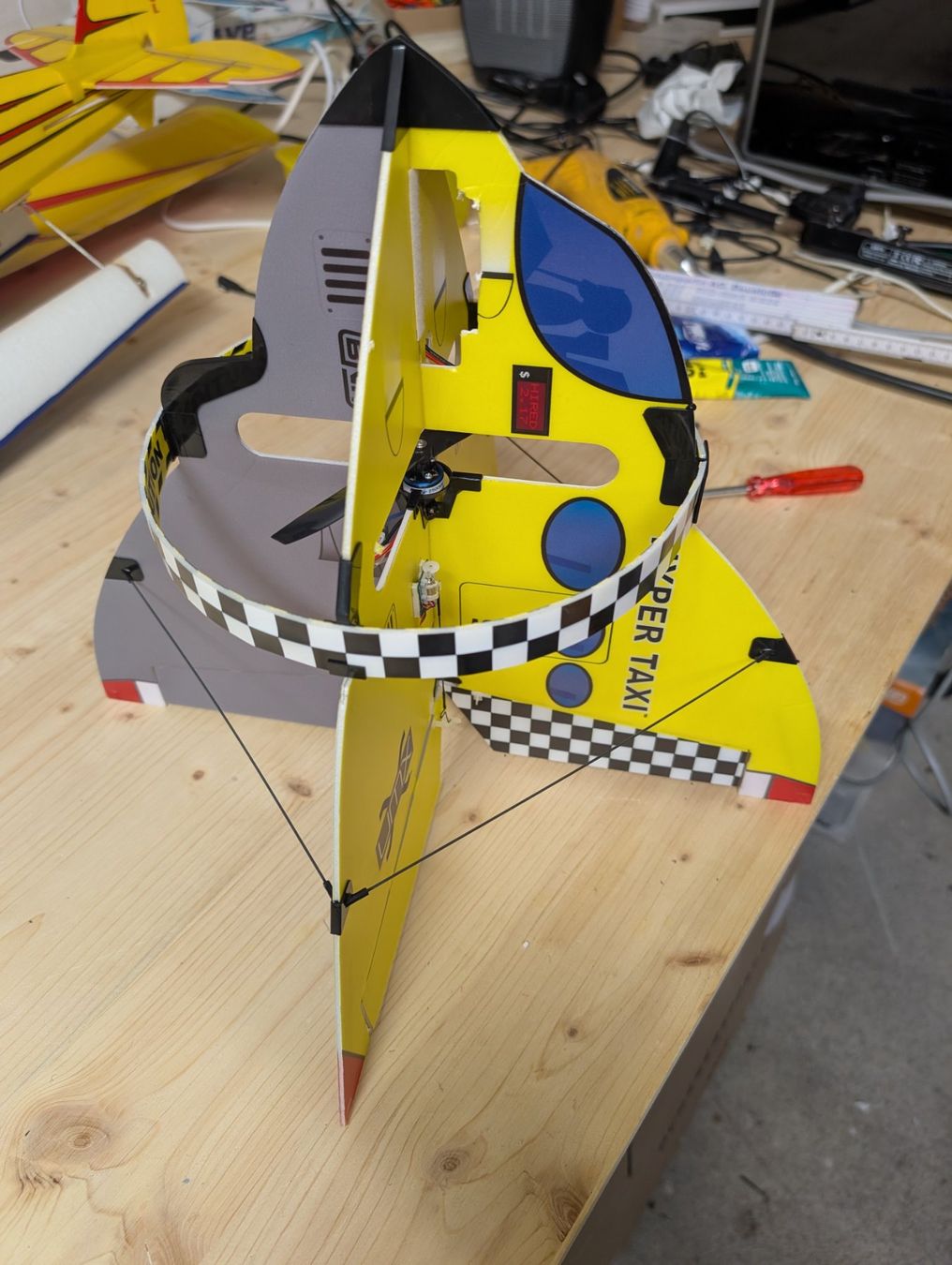 Kit di modellismo & Modellini statici: UMX Hyper Taxi – Usato da Meierskappel venduto da Bright2 1