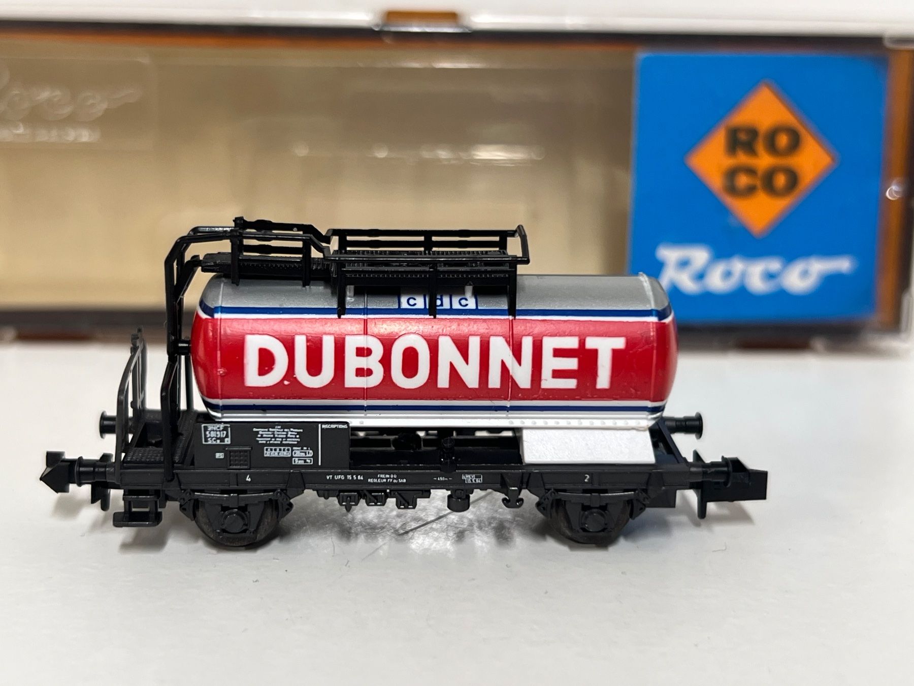 Roco Modellini di ferrovie: Roco  02332 D SNCF DUBONNET Spur N – Usato da Neuenhof venduto da ludovicco