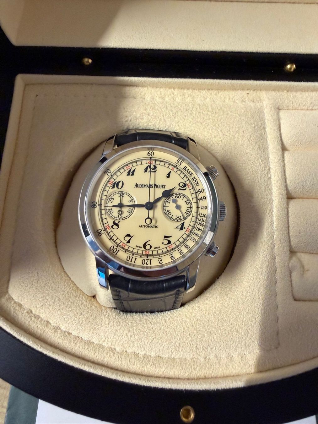 Audemars Piguet Orologi: Audemars Piguet Chronograph Watch Jules Audemars Weiss Gold – Usato da Wil SG venduto da san_867n