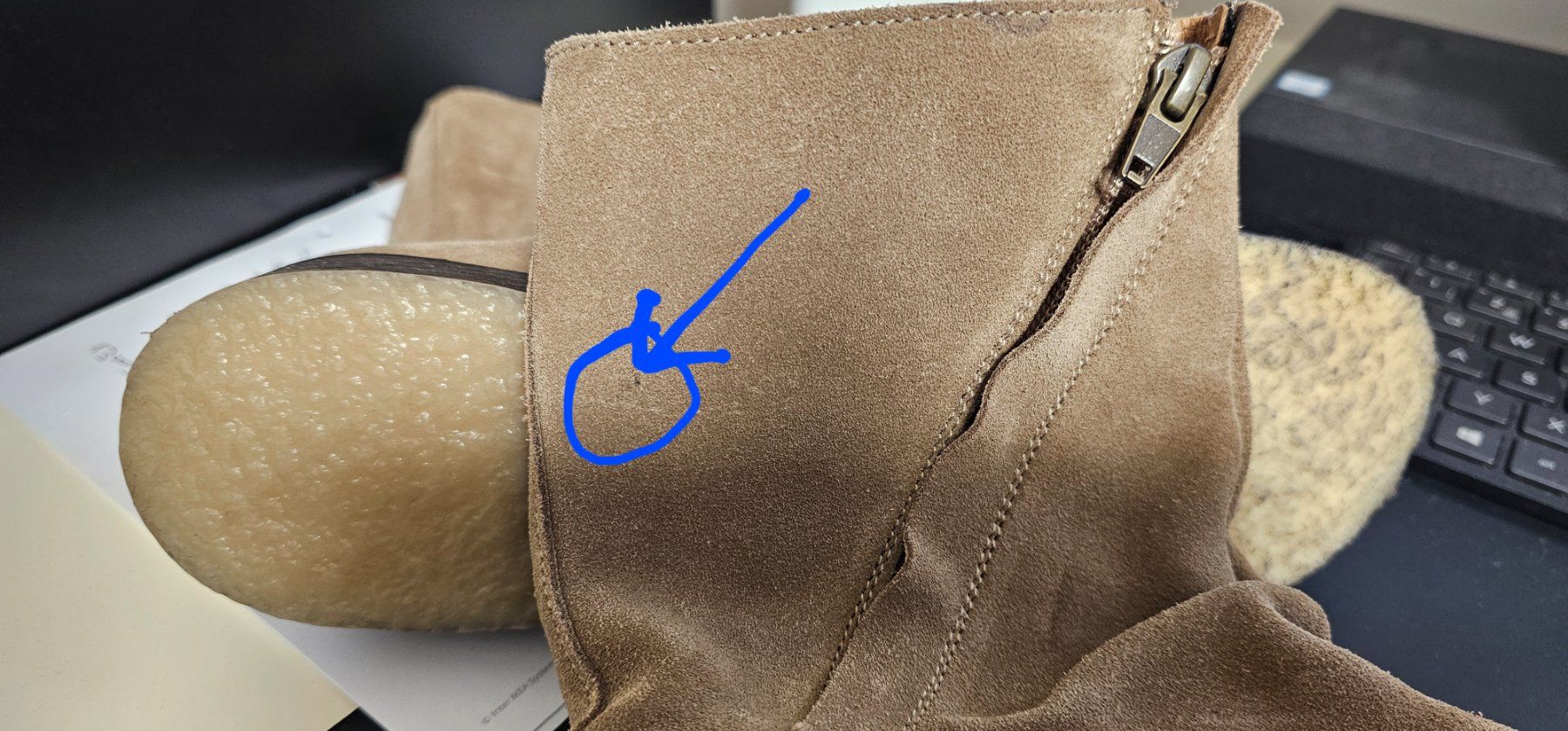 Chaussures femmes: Stiefel Wildleder beige – D'occasion à Bolligen par carmen125 4