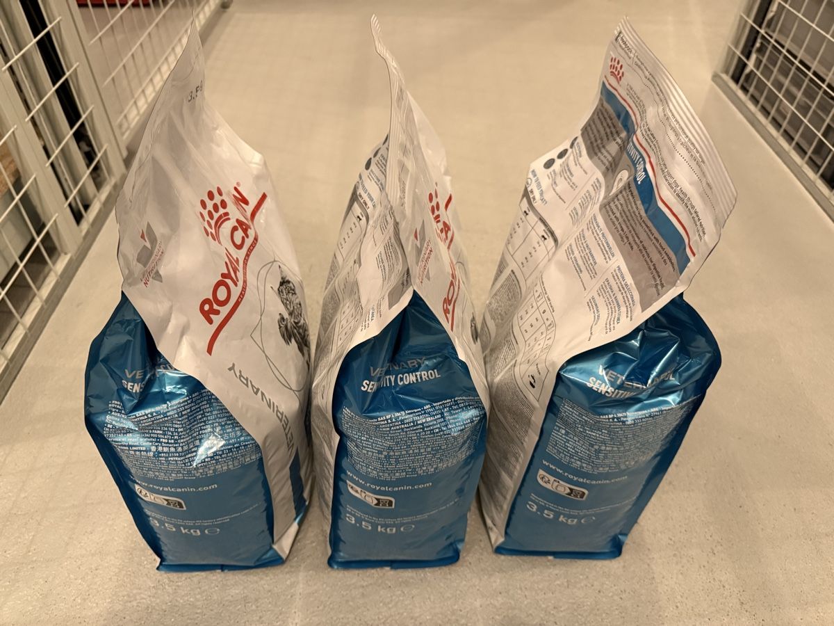 Royal Canin Mangimi: Katzenfutter Royal Canin Sensitivity Control 3x 3.5 kg – Nuovo e nell'imballaggio originale da Einsiedeln venduto da Daru20 3