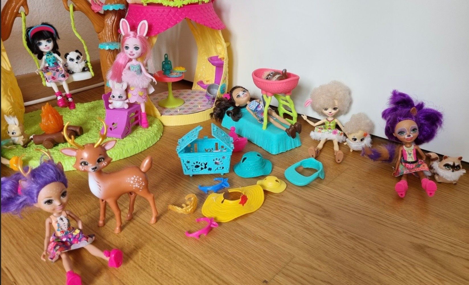 Giocattoli: Enchantimals Kollektion/Set – Usato da Gampelen venduto da Sahe 4