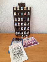 Fingerhüte Sammlung, viele Sujets, plus Ständer