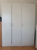 IKEA Kleiderschrank - B: 141 H: 180 T: 51