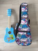 Kindergitarre mit Tasche