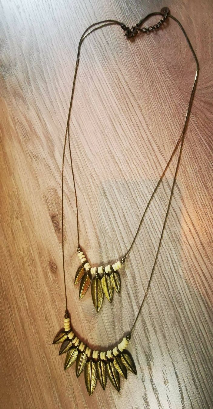 Catenine: Spanische Boho Halskette mit Federn, Modeschmuck in Gold – Usato da Wettingen venduto da JasminL92-4 3