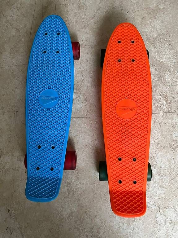 Skateboards: Skateboard aus Plastik – Usato da Basel venduto da gee_c6vd