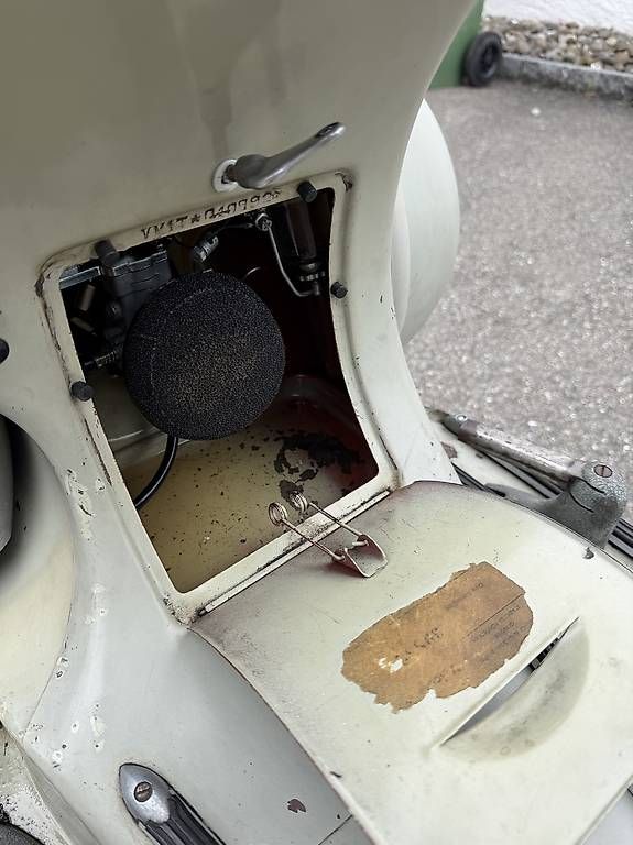 Scooter: Faro Basso Vespa – Usato da Männedorf venduto da GSgolfer 2