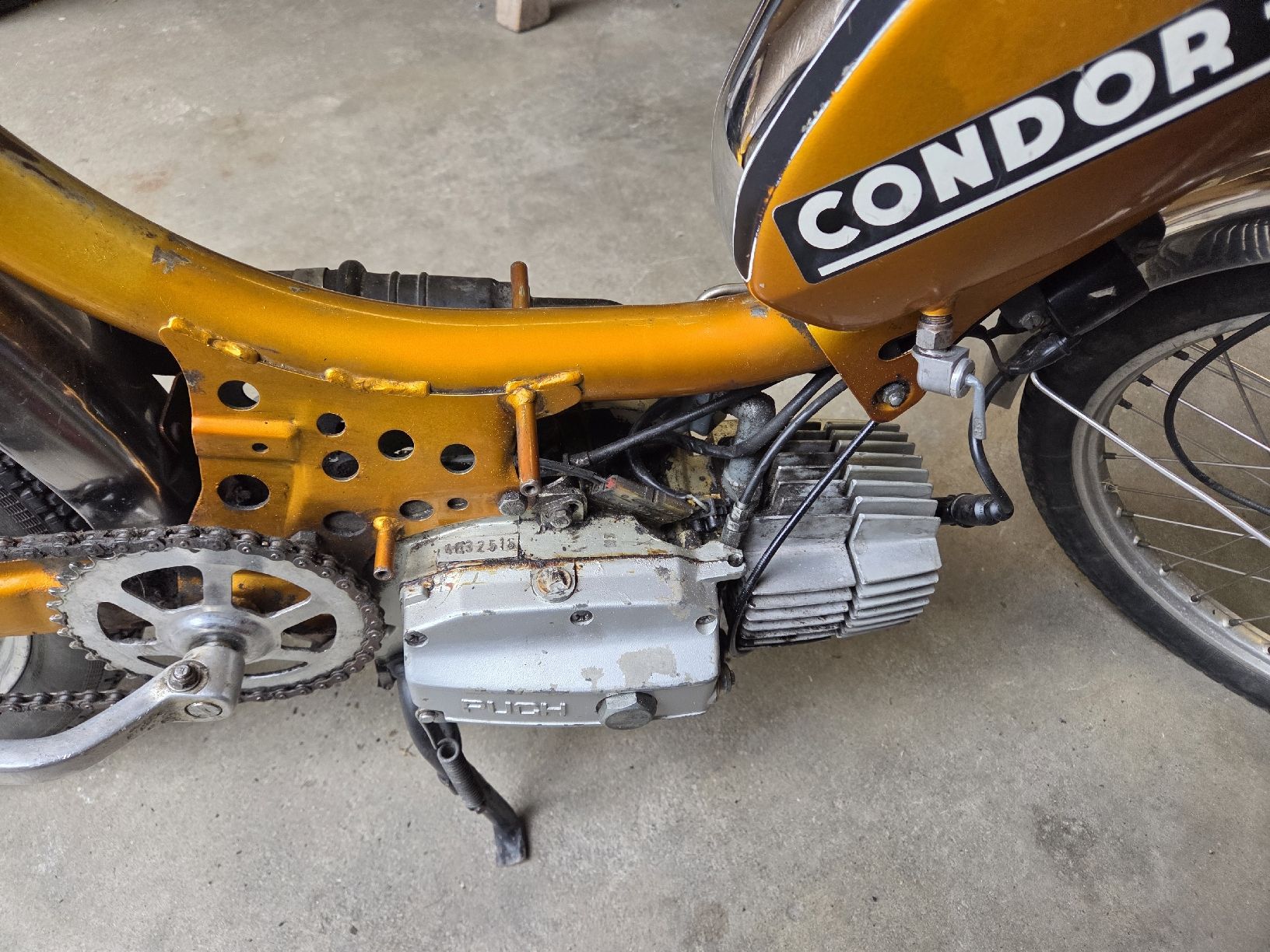 Puch Ciclomotori: Puch condor x30 NL mit Ausweiss – Difettoso da Zizers venduto da Hirschkua 3
