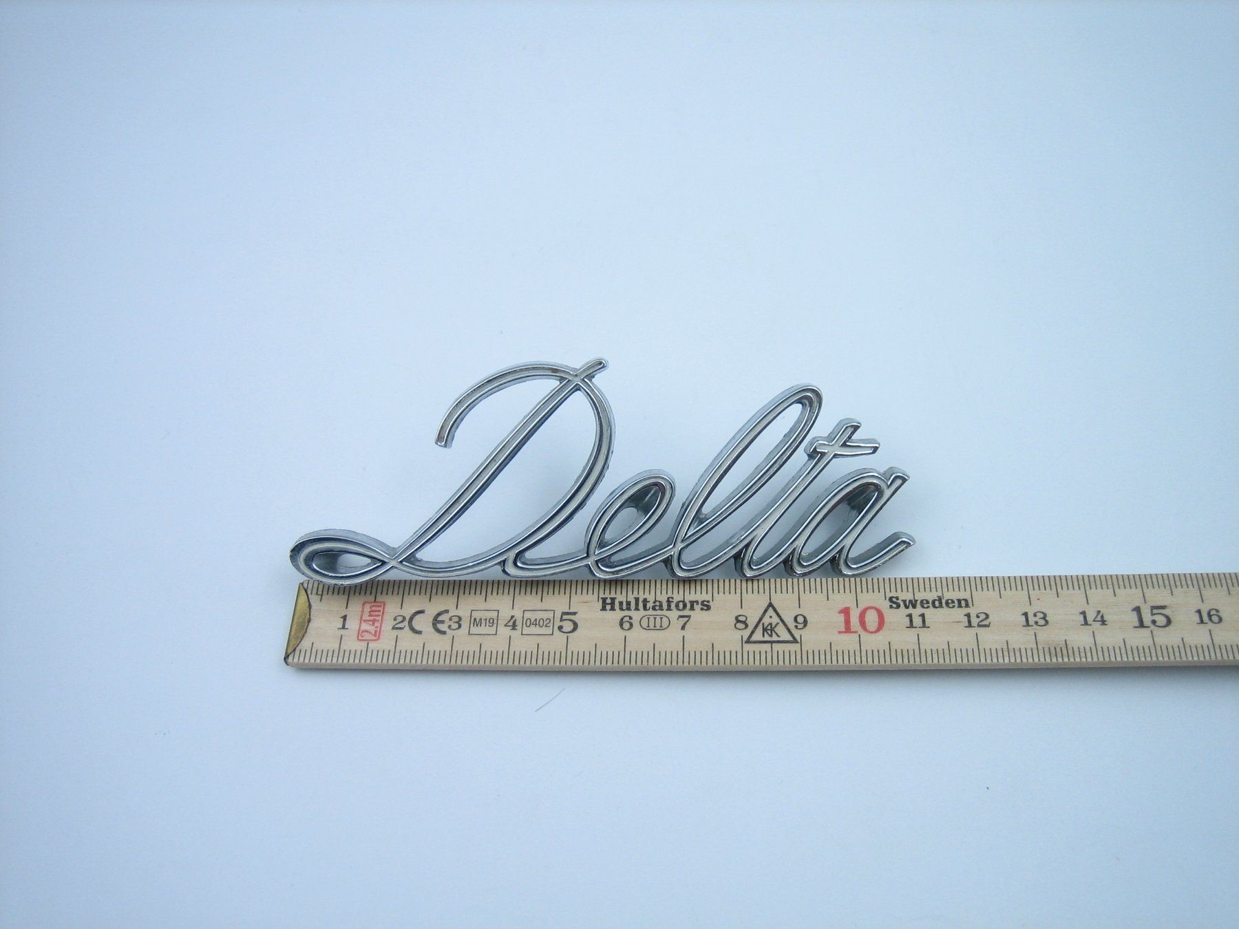 Oldsmobile Tutti pezzi di ricambio auto: Oldsmobile altes Autoemblem – Usato da Zürich venduto da Tomi118 1