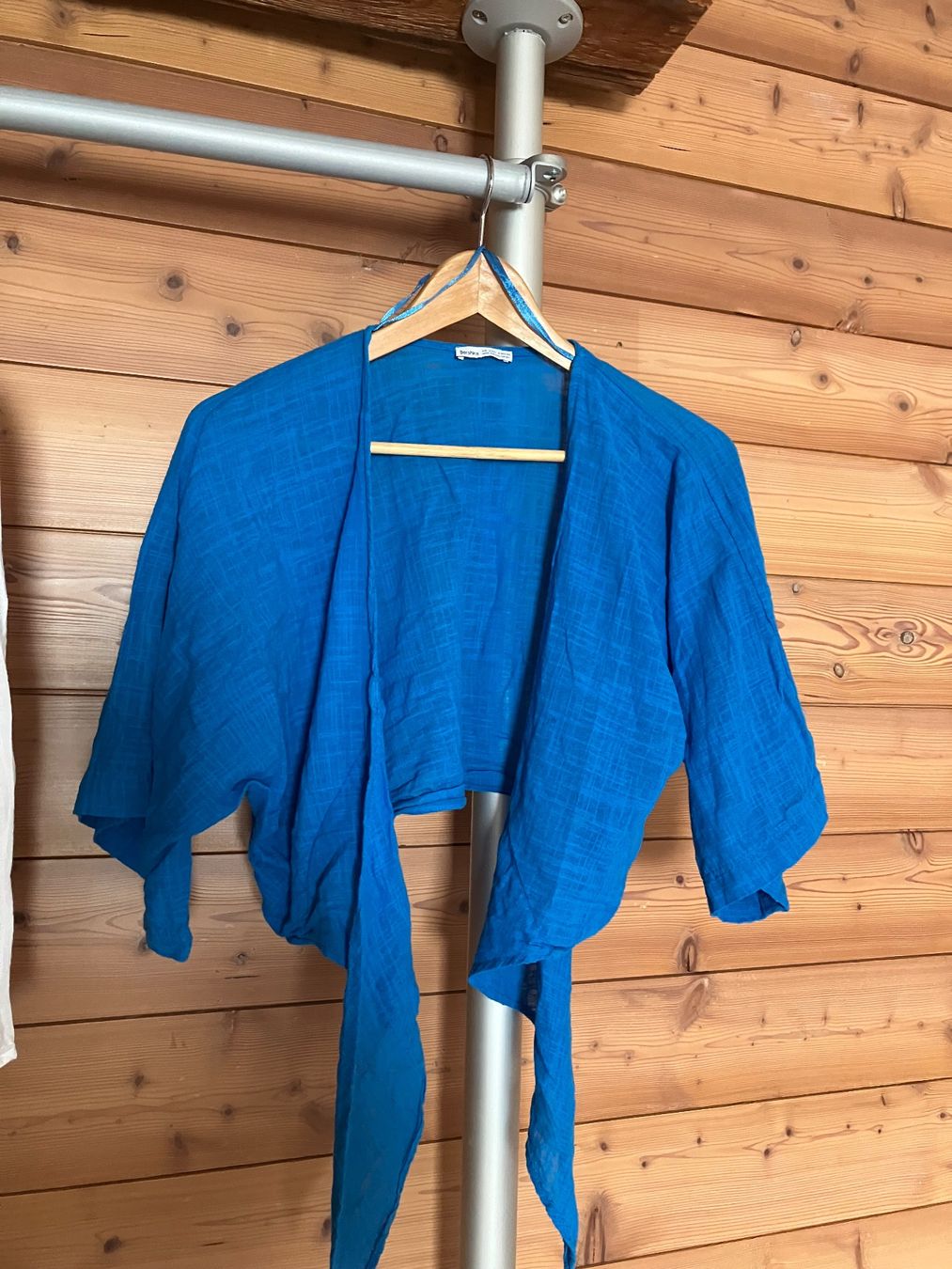 Bolero: Bershka Bolero S – Nuovo (secondo la descrizione) da Simplon Dorf venduto da fraueulalia