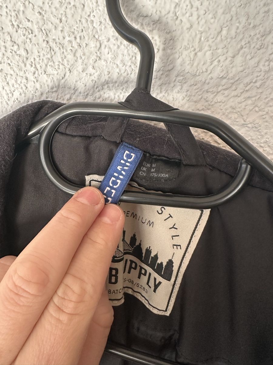 Giacche: Herren Winterjacke Gr. M schwarz – Nuovo (secondo la descrizione) da Oberurnen venduto da jasmin2fel 1